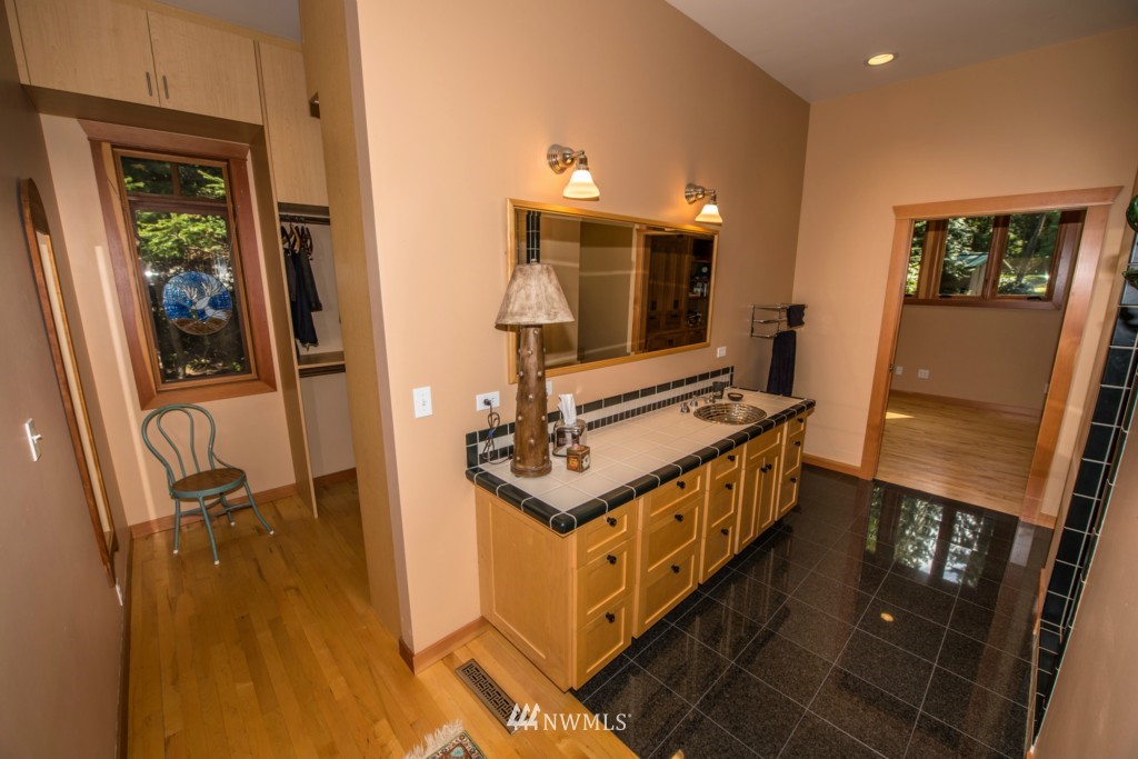 4423 East Sequim Bay Road Sequim, WA 98382 - Photo 10 of 25 Gallery Image 10