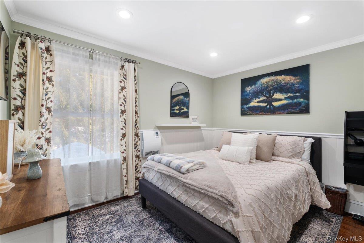 27 Ryder Road Ossining, NY 10562 - Photo 24 of 38 Second Floor Bedroom 1
