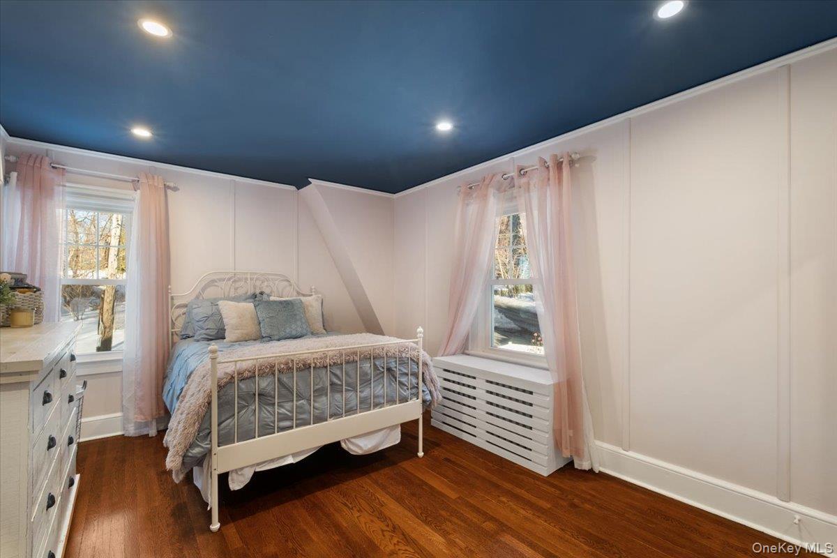 27 Ryder Road Ossining, NY 10562 - Photo 25 of 38 Second Floor Bedroom 2