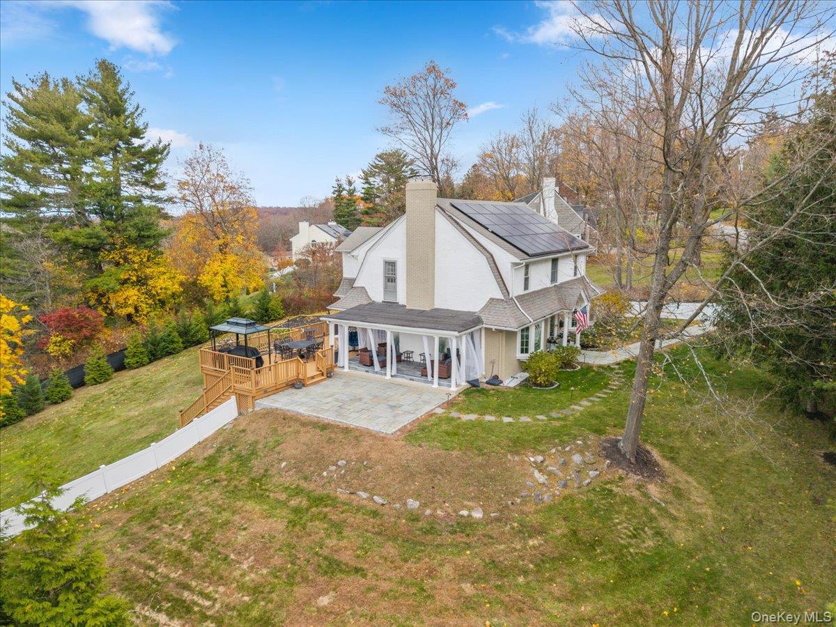 27 Ryder Road Ossining, NY 10562 - Photo 3 of 38