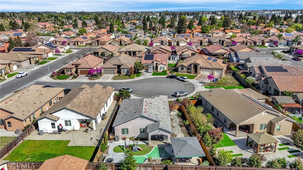 294 Double Tree Court Madera, CA 93637 - Photo 40 of 40 an aerial view of residential houses with outdoor space