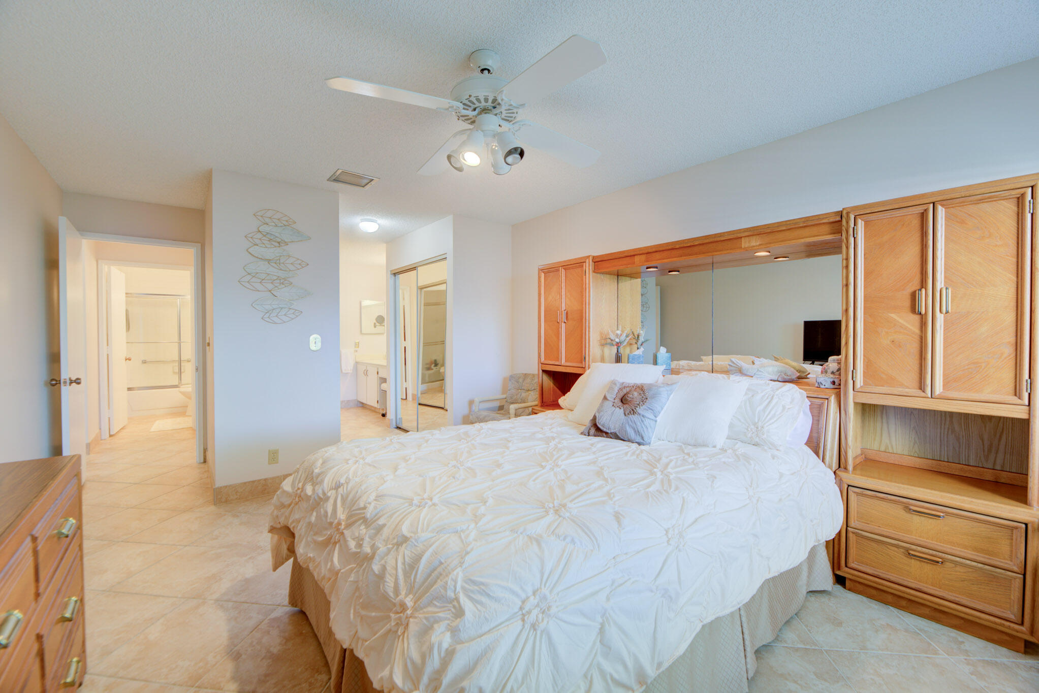 8624 Sunbird Place Boca Raton, FL 33496 - Photo 23 of 45 Photo-24