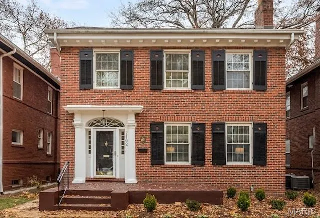 $500,000 | 7162 Pershing Avenue, University City, MO 63130