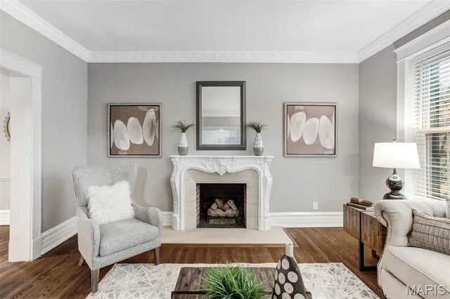 $500,000 | 7162 Pershing Avenue, University City, MO 63130