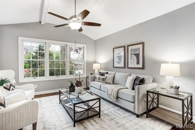 $500,000 | 7162 Pershing Avenue, University City, MO 63130