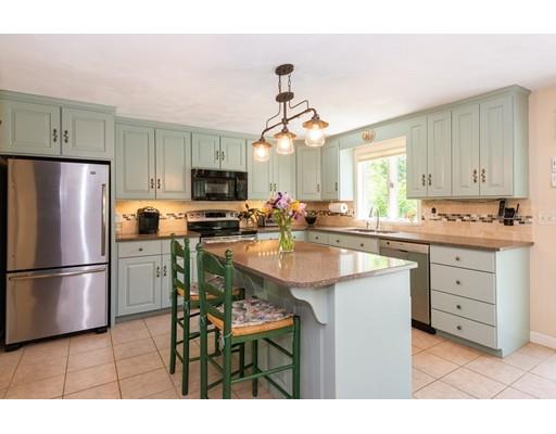 9 Dover Hill Road Topsfield, MA 01983 - Photo 5 of 26 Gallery Image 5