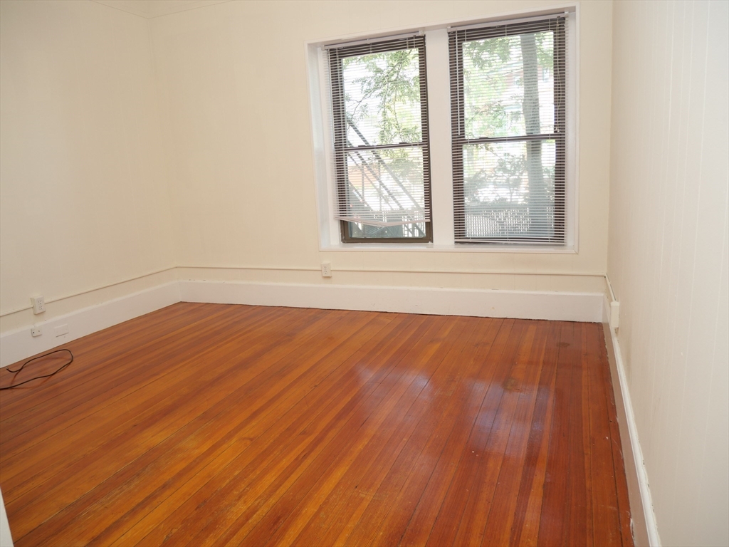 1382 Beacon Street, Unit 4 Brookline, MA 02446 - Photo 4 of 6