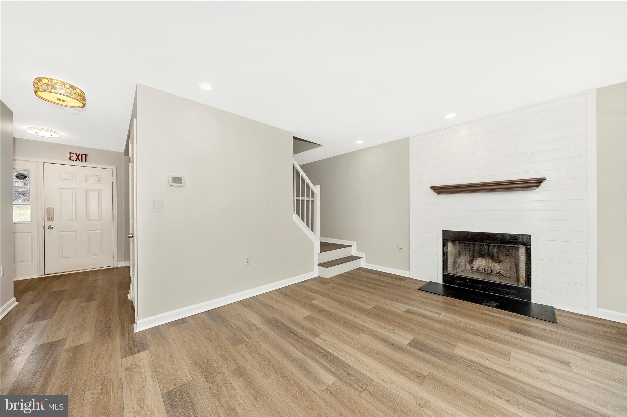 6634 Rockridge Road New Market, MD 21774 - Photo 17 of 74 Family Room