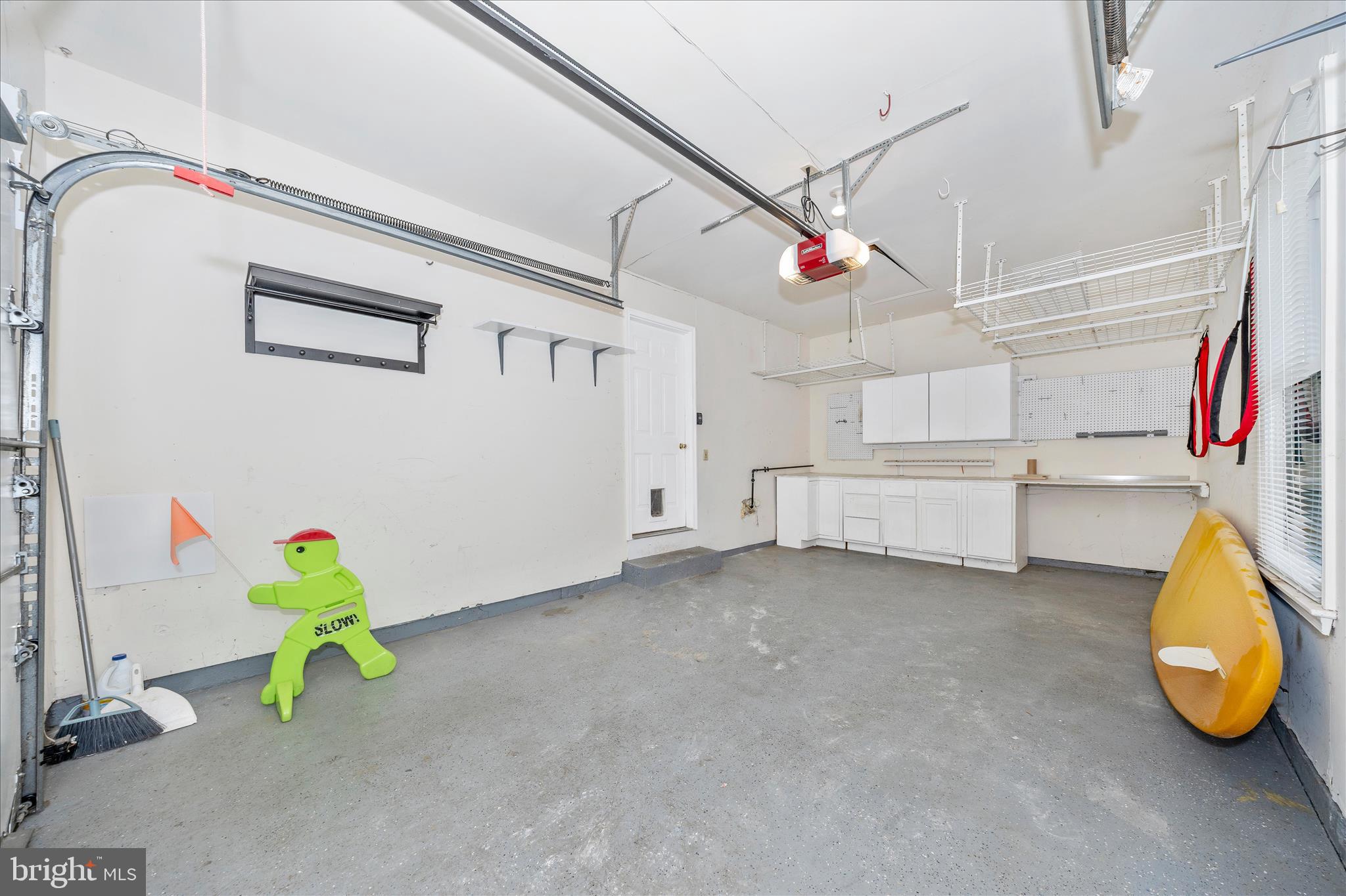 6634 Rockridge Road New Market, MD 21774 - Photo 39 of 74 Garage