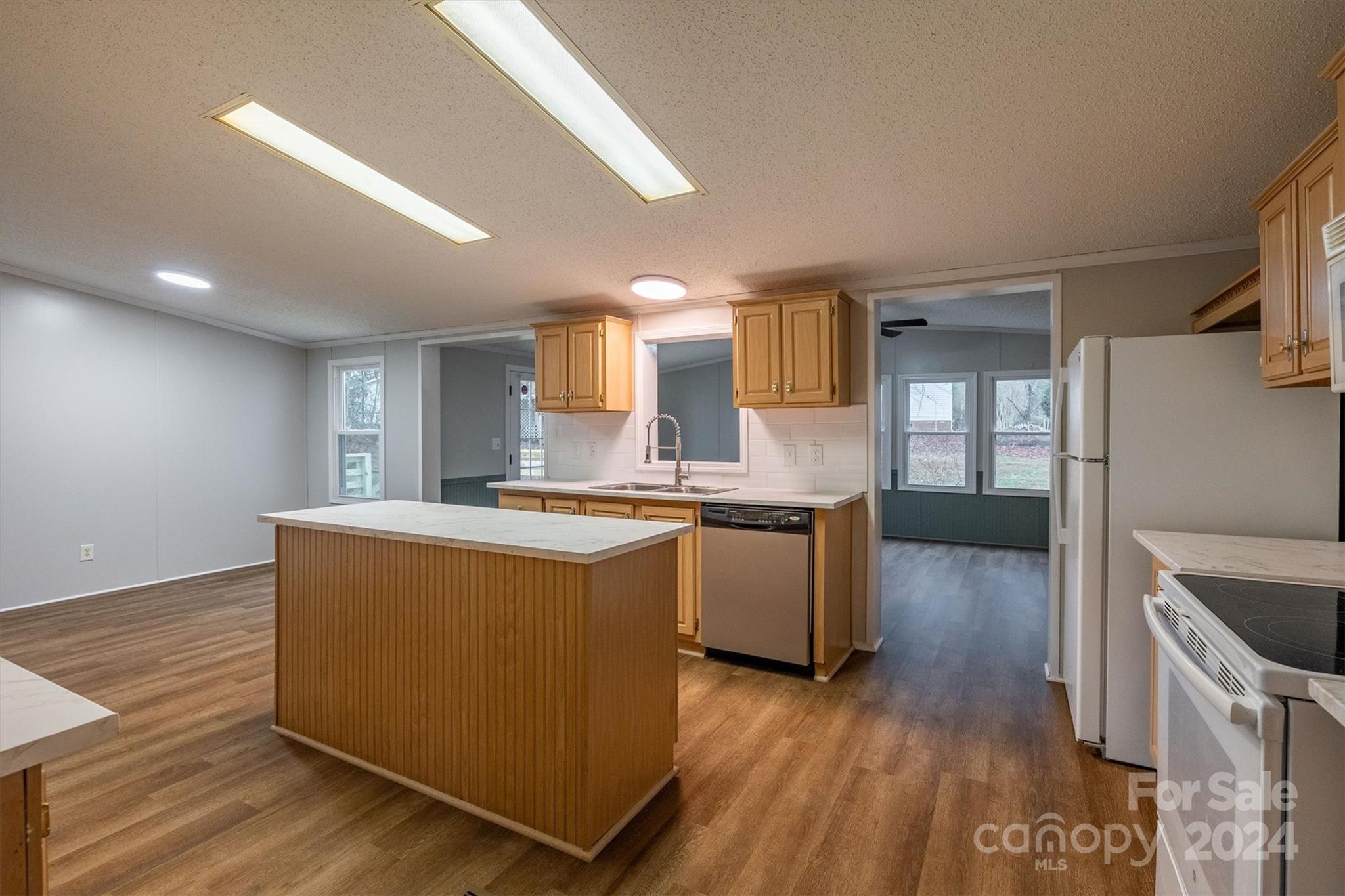 116 R And Circle South Apex, NC 27523 - Photo 6 of 22 Gallery Image 6