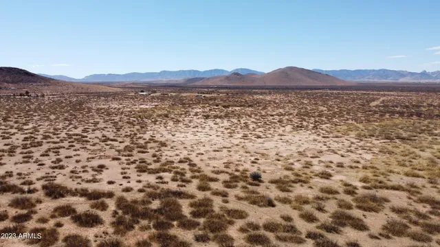 a view of a mountain