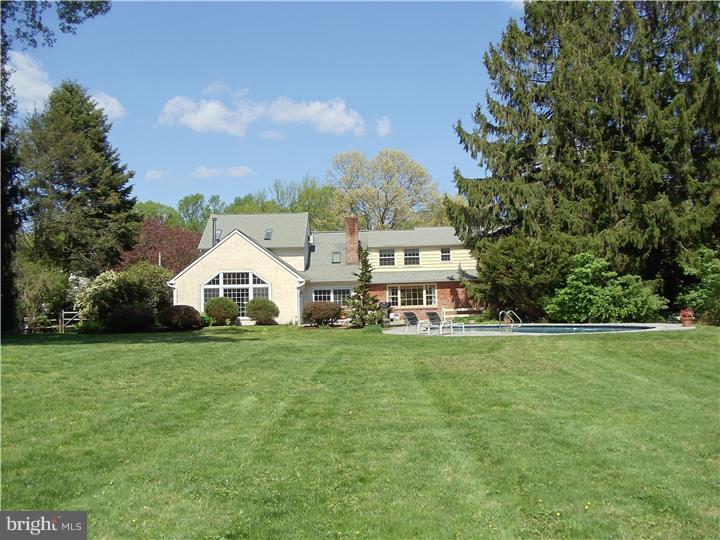 420 Glenwyth Road Wayne, PA 19087 - Photo 1 of 25 Exterior Back