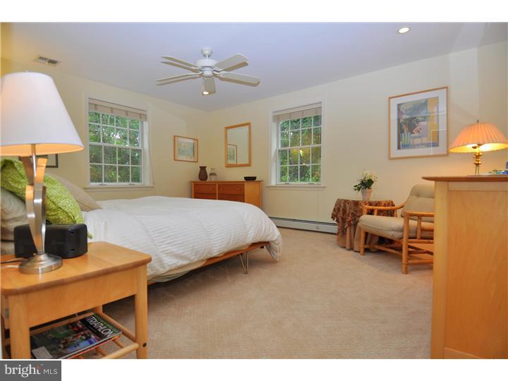 420 Glenwyth Road Wayne, PA 19087 - Photo 14 of 25 Bedroom - Main
