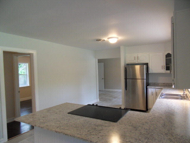 536 South Valley Road Mobile, AL 36611 - Photo 5 of 21