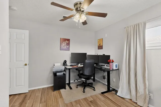 $474,900 | 153 Sheri Lane, Hurst, TX 76053