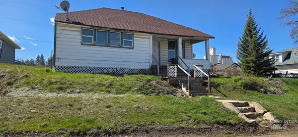 $50,000 | 405 1st S Street, Cottonwood, ID 83522
