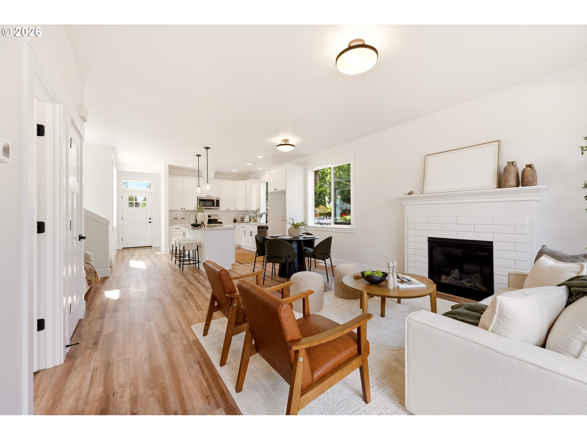 6336 Southeast 84th Place Portland, OR 97266 - Photo 14 of 35