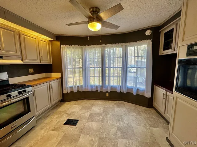 $139,900 | 89 Bardeen Road, Hastings, NY 13076