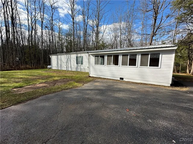 $139,900 | 89 Bardeen Road, Hastings, NY 13076