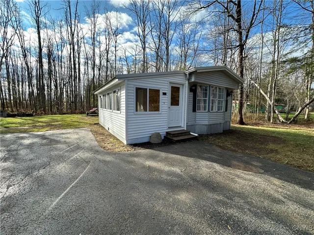 $139,900 | 89 Bardeen Road, Hastings, NY 13076