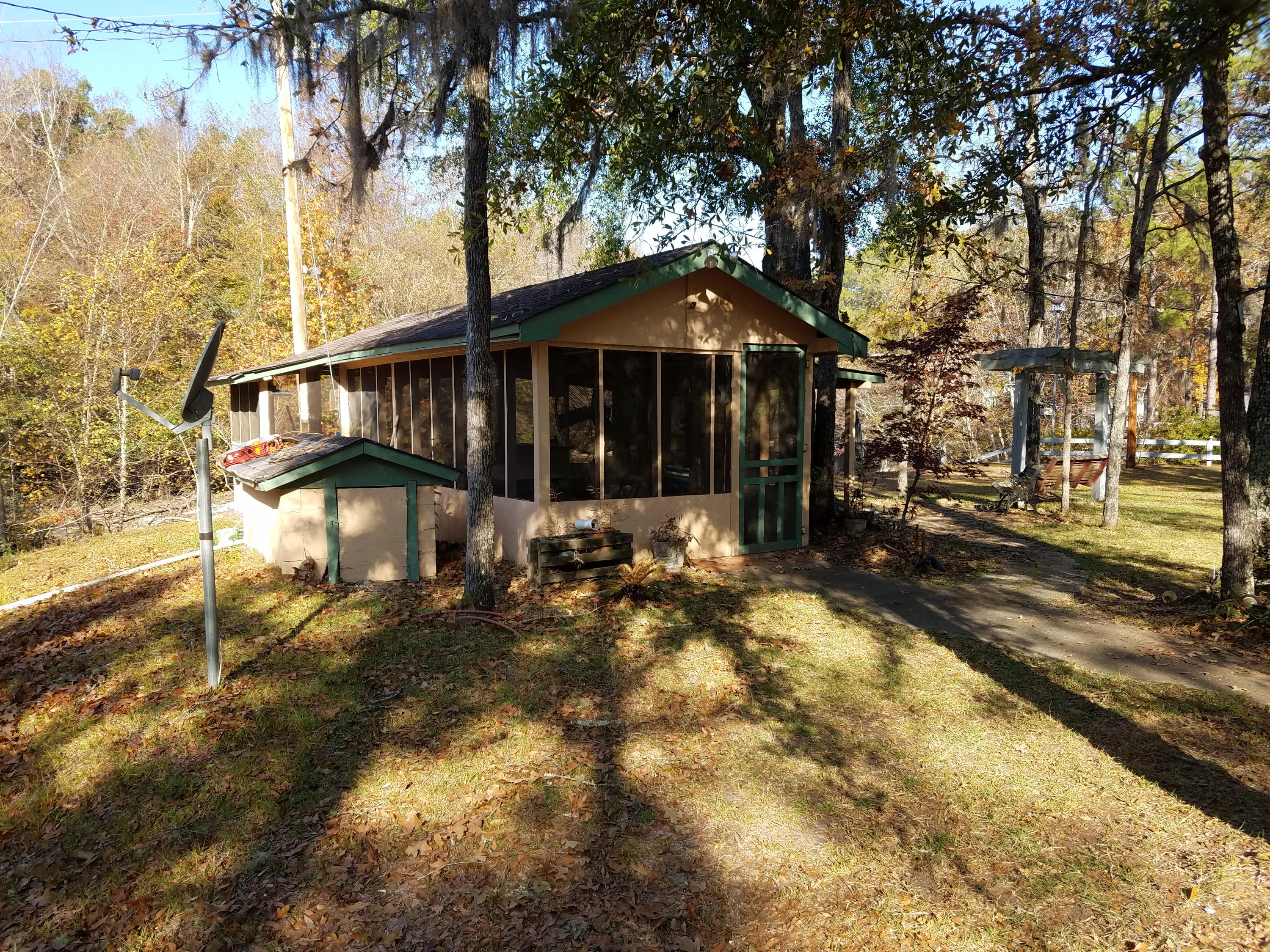 148 May Ferry Lane Reevesville, SC 29471 - Photo 6 of 20 20161118_094026