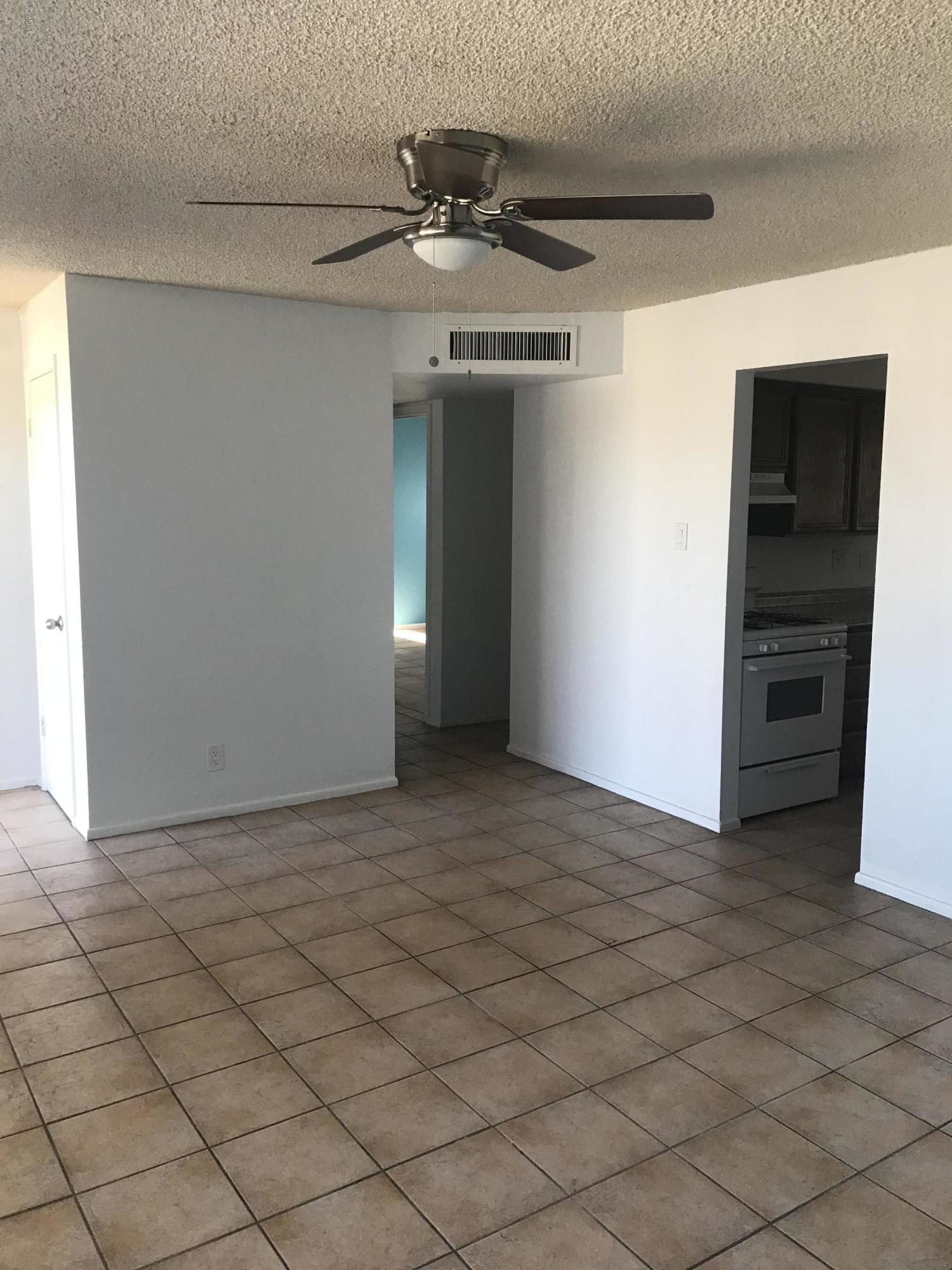 207 West Beautiful Lane Phoenix, AZ 85041 - Photo 13 of 14 IMG_1915 (1)