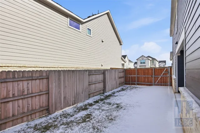 $2,250 | 2514 Rose Archer Lane, Round Rock, TX 78665