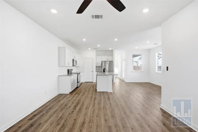 $2,250 | 2514 Rose Archer Lane, Round Rock, TX 78665