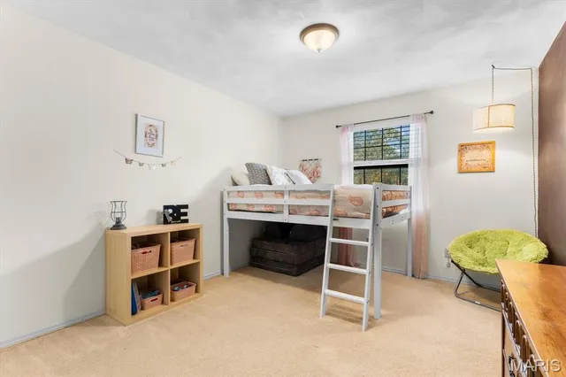 $165,000 | 40 Clinton Hill Drive, Belleville, IL 62226