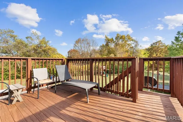 $165,000 | 40 Clinton Hill Drive, Belleville, IL 62226