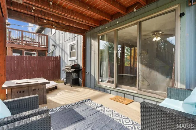 $165,000 | 40 Clinton Hill Drive, Belleville, IL 62226