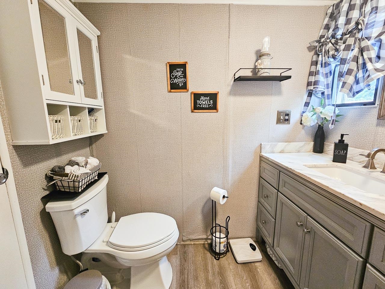 21 Cornwall Street Exeter, NH 03833 - Photo 6 of 31