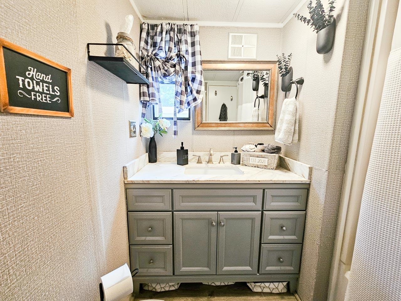 21 Cornwall Street Exeter, NH 03833 - Photo 7 of 31