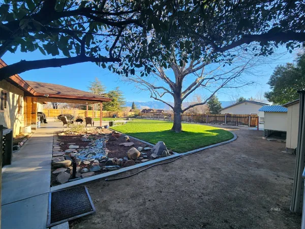 $785,000 | 800 Valley W Circle, Bishop, CA 93514