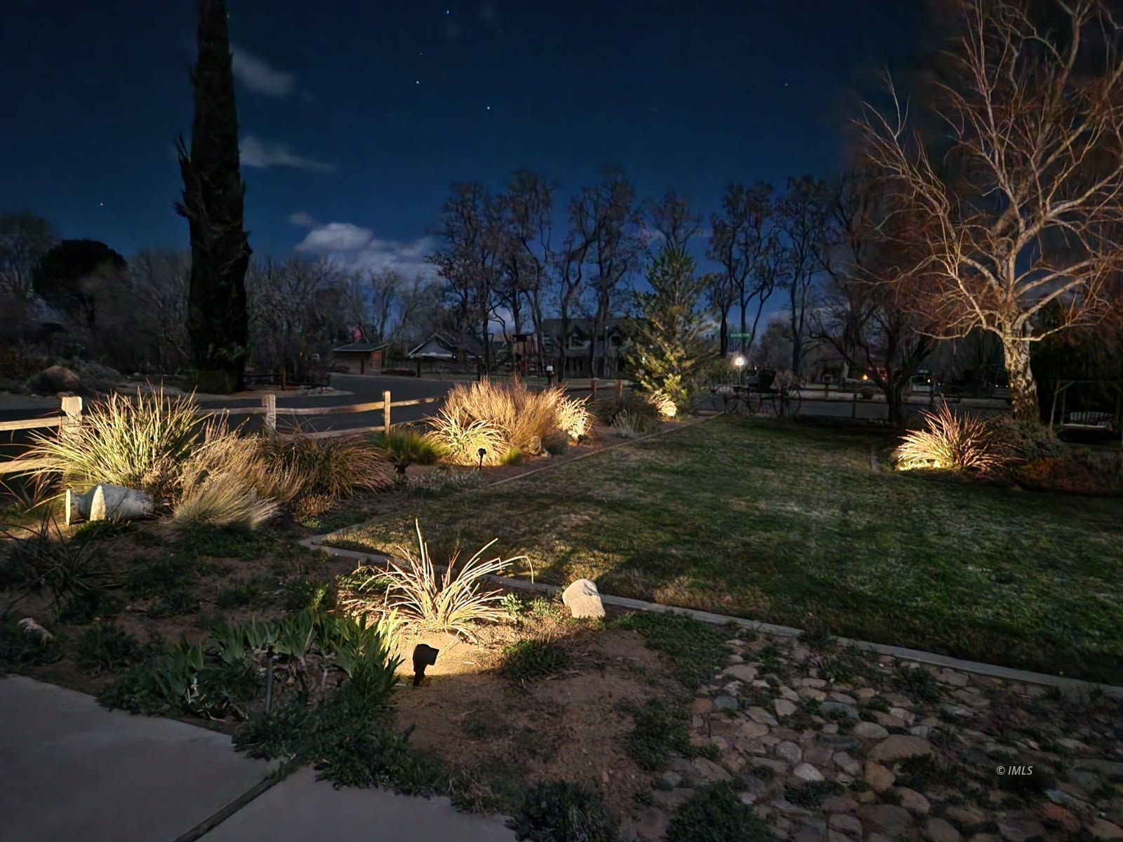 800 Valley W Circle Bishop, CA 93514 - Photo 25 of 26 From driveway