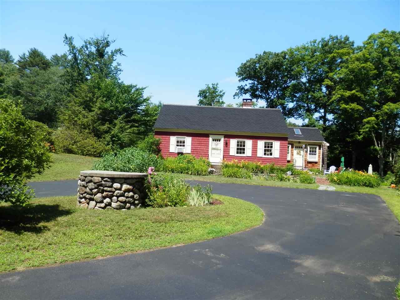 240 Hopkinton Road Concord, NH 03301 - Photo 1 of 18