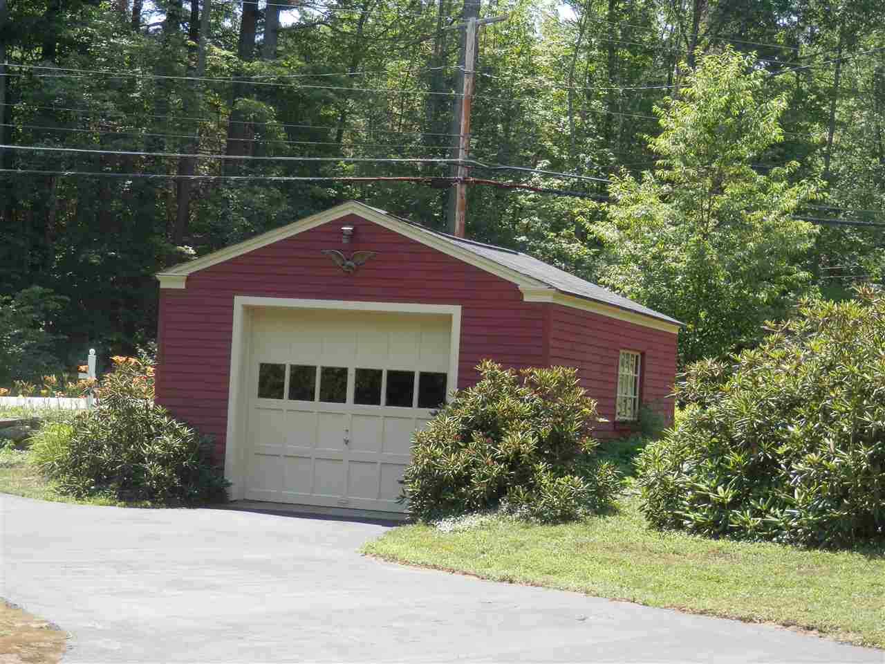 240 Hopkinton Road Concord, NH 03301 - Photo 3 of 18