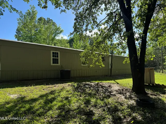 $160,000 | 44 Marshall Cove, Byhalia, MS 38611