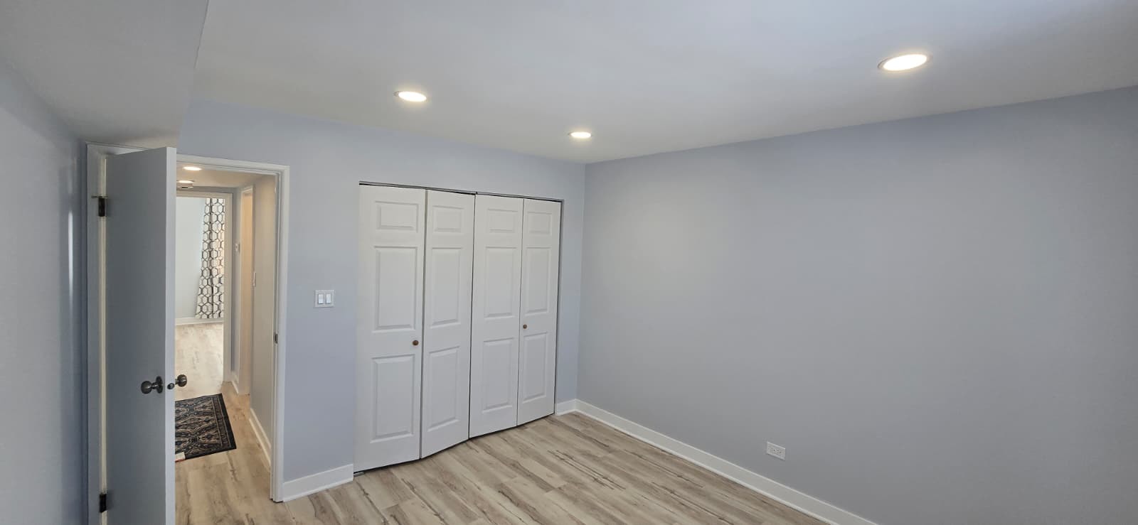 9475 Bay Colony Drive, Unit 3N Des Plaines, IL 60016 - Photo 11 of 14 a view of empty room