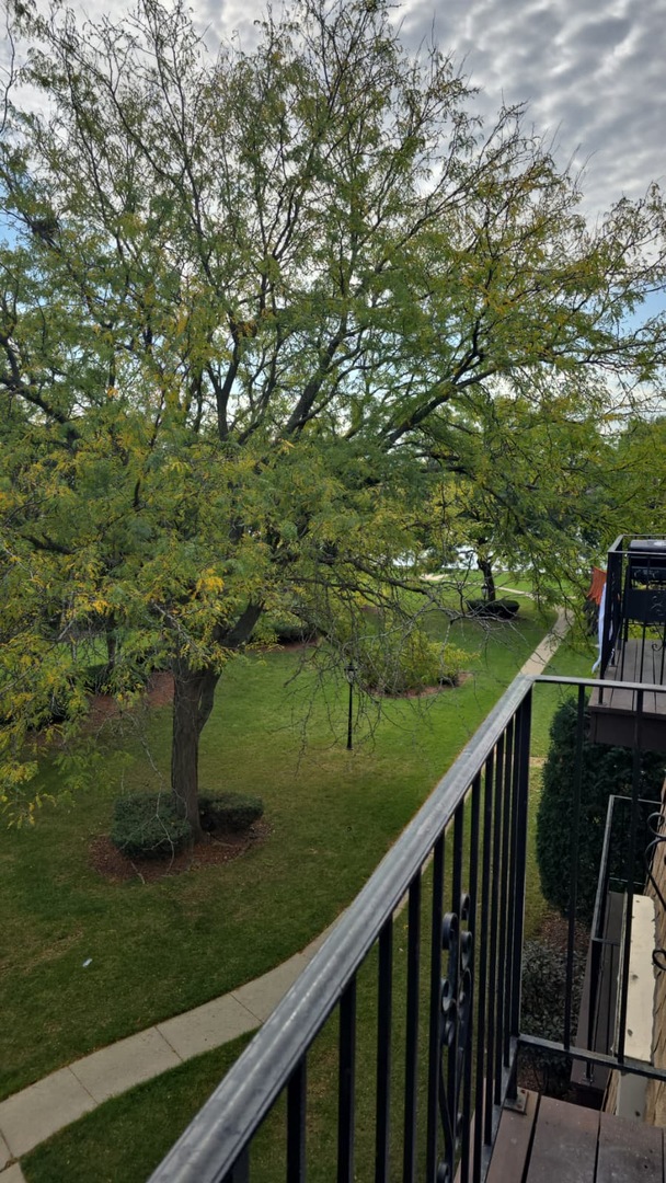 9475 Bay Colony Drive, Unit 3N Des Plaines, IL 60016 - Photo 14 of 14