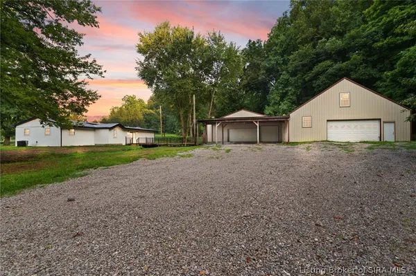$350,000 | 4473 Alonzo Smith Road, Georgetown, IN 47122