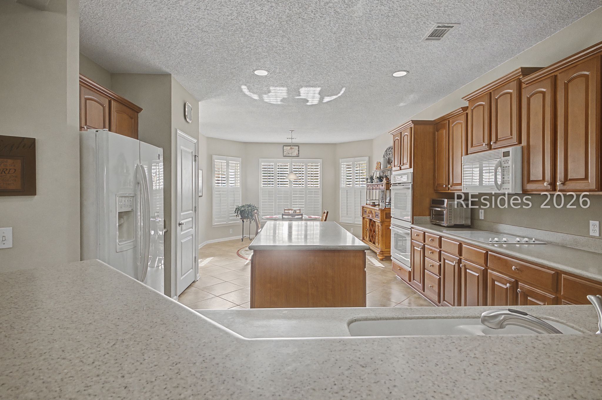 19 Wandering Daisy Drive Bluffton, SC 29909 - Photo 11 of 38 Large Open Kitchen