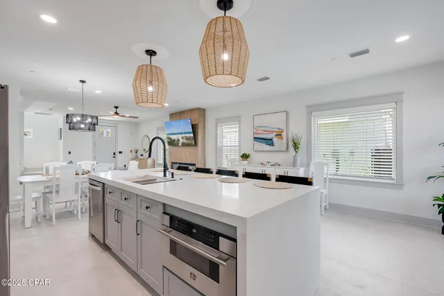 $2,350,000 | 5237 Thomas Drive, Unit A&B, Panama City, FL 32408