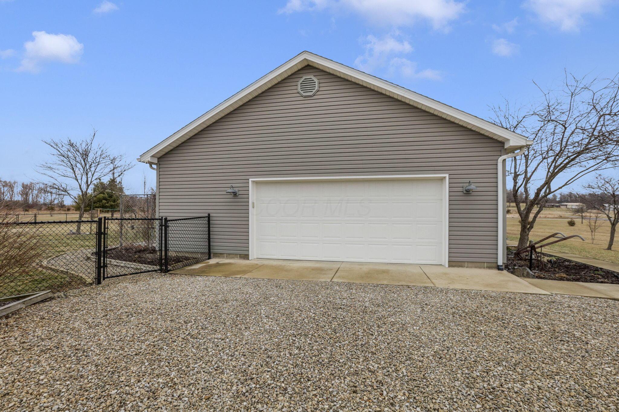 2057 Fout Road, Unit 3 Frankfort, OH 45628 - Photo 50 of 55 52-web-or-mls-IMG_9952
