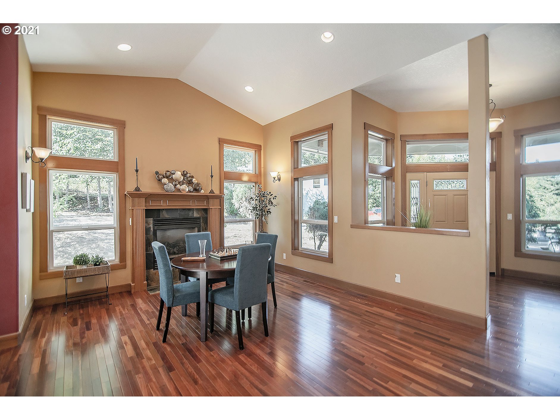 143 Altavista Road Longview, WA 98632 - Photo 6 of 32 Gallery Image 6