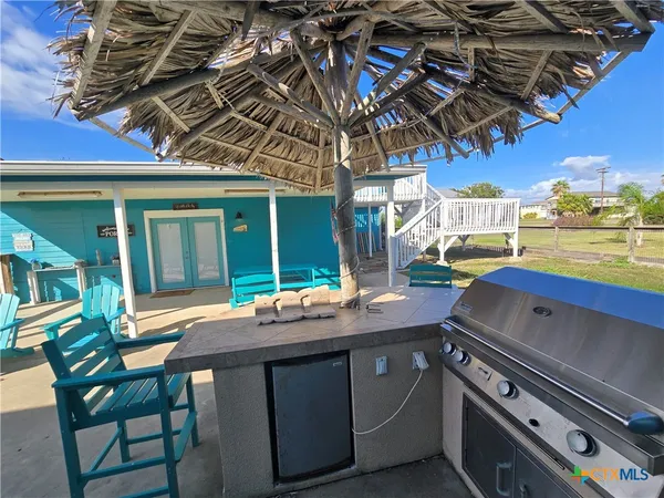 $239,000 | 8 Mesquite Street, Palacios, TX 77465