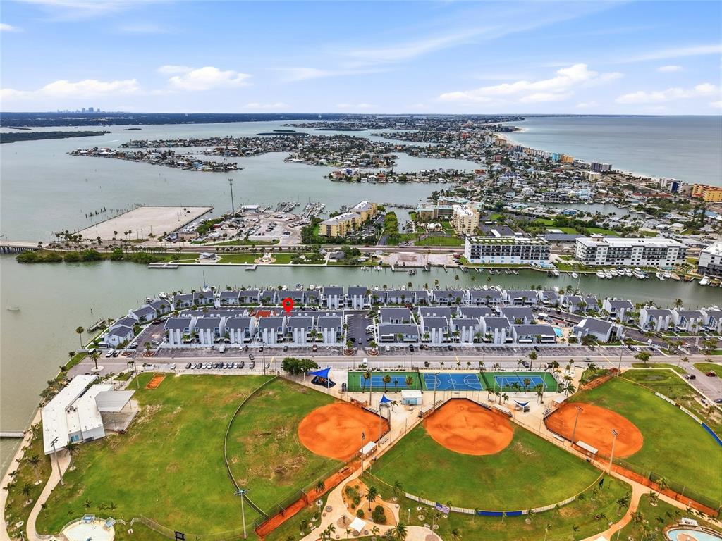 320 Medallion Boulevard, Unit H Madeira Beach, FL 33708 - Photo 33 of 38