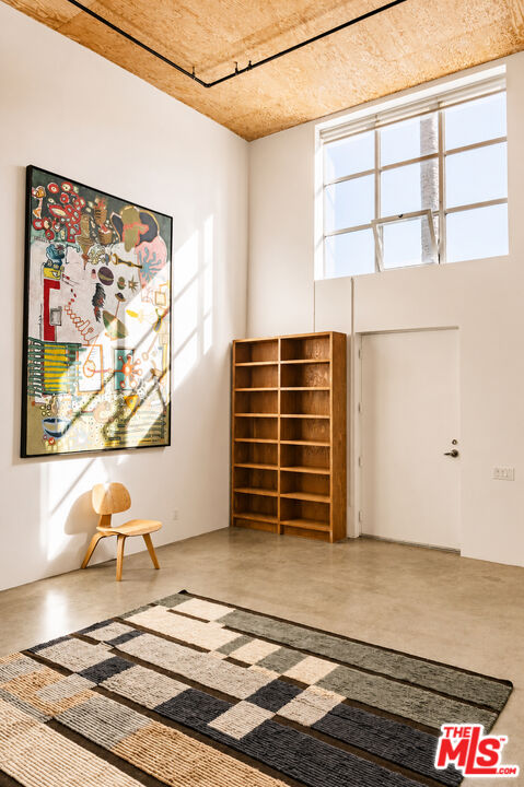 1643 12th Street, Unit 2 Santa Monica, CA 90404 - Photo 14 of 22 Gallery Image 14