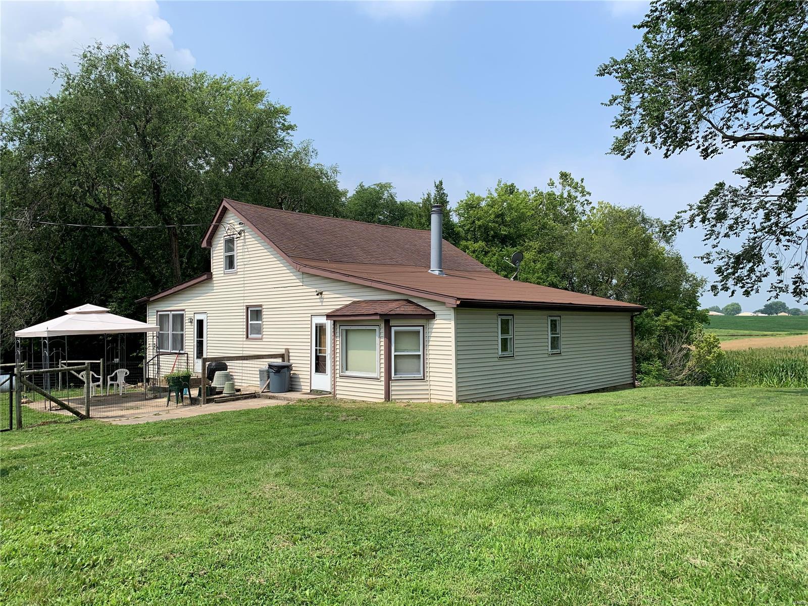 4575 Fischer Road Fults, IL 62244 - Photo 2 of 37