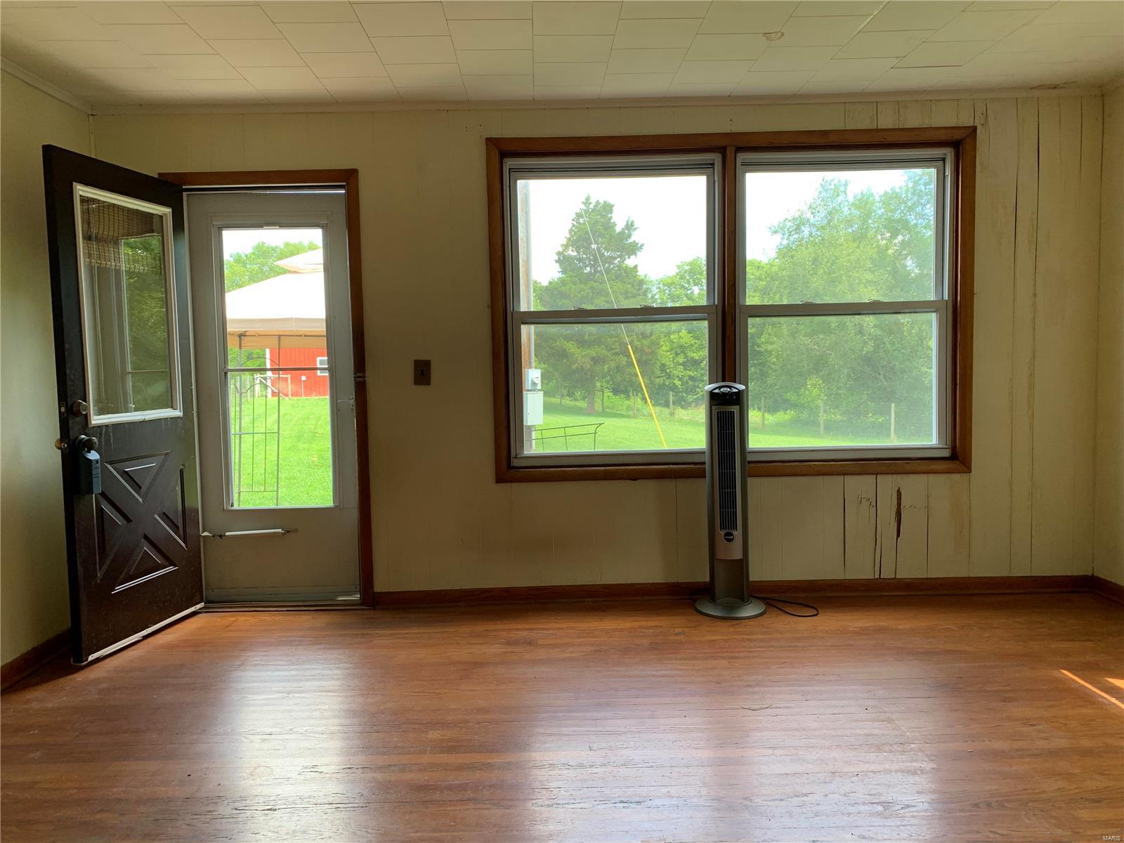 4575 Fischer Road Fults, IL 62244 - Photo 9 of 37